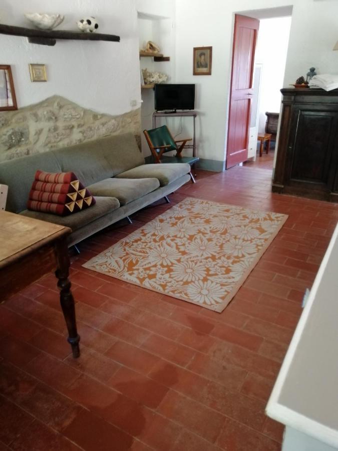 La Brocca Di Valdichiascio Villa Gubbio Buitenkant foto