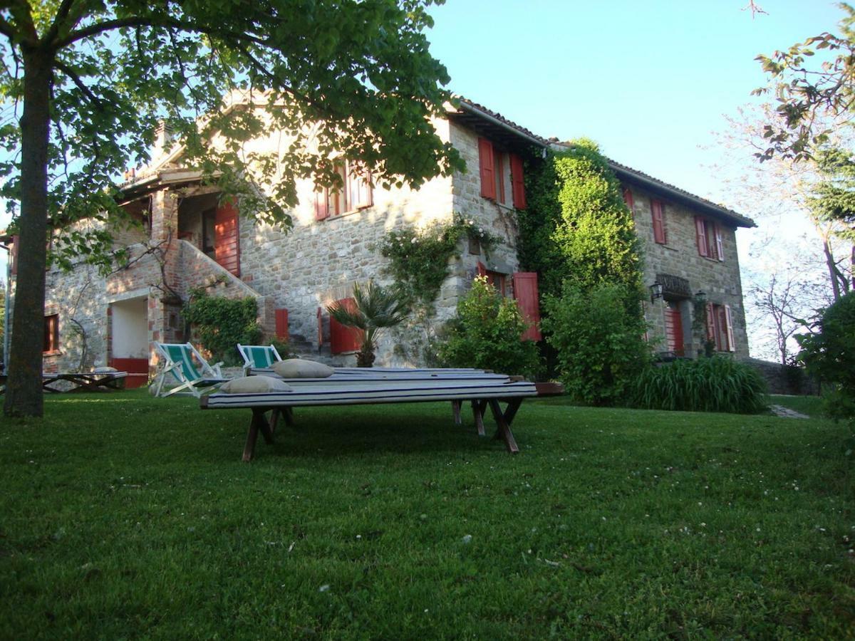 La Brocca Di Valdichiascio Villa Gubbio Buitenkant foto